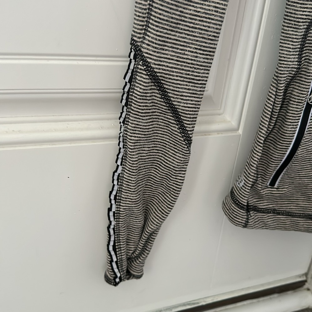 Lululemon Running RULU LS - Picture 4 of 5